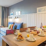 Hotel apartamentowy Pierre & Premium De La 4*