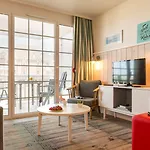 Pierre & Premium De La Hotel apartamentowy 4*