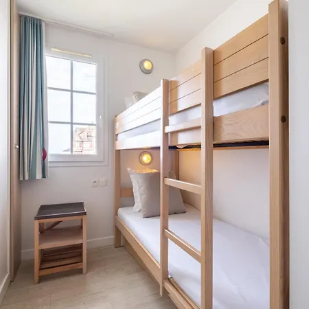 Hotel apartamentowy Pierre & Premium De La 4*