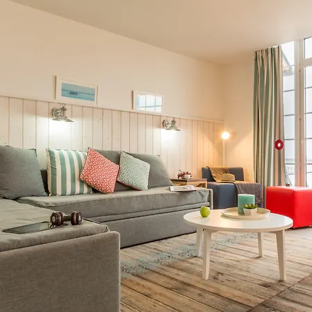 Aparthotel Pierre & Premium De La