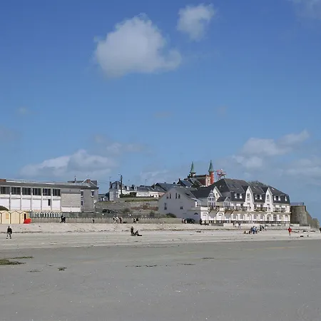 Hotel apartamentowy Pierre & Premium De La Le Crotoy
