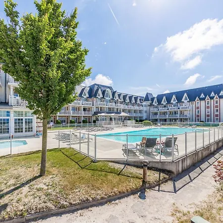 Lägenhetshotell Pierre & Premium De La 4*