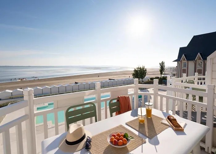 Apartmanhotel Pierre & Premium De La 4*