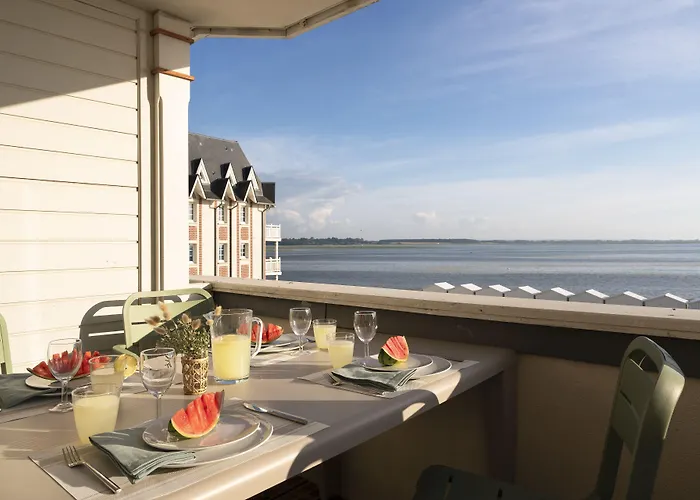 Aparthotel Pierre & Premium De La